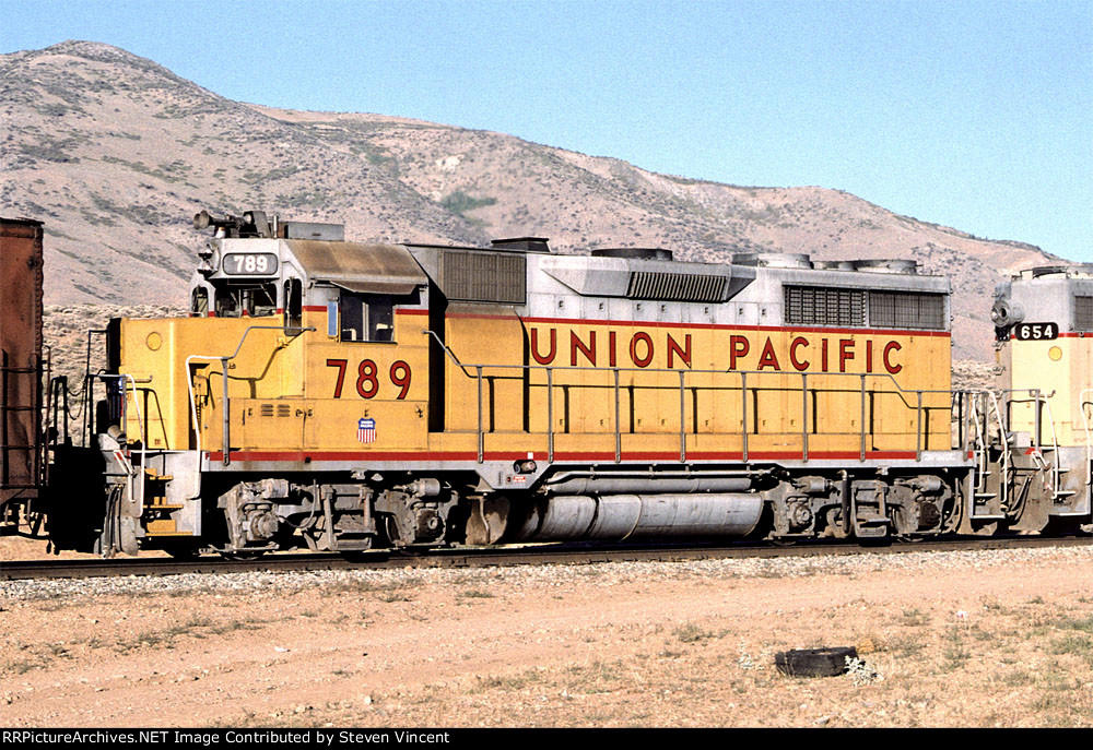 Union Pacific GP35 #789. Ex WP #3009